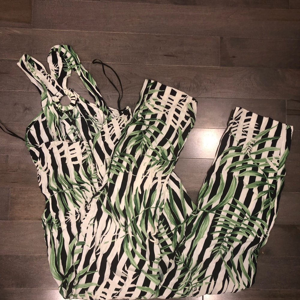 Tropical Zara Jumpsuit - Picture 6 of 6